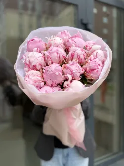 Розовые пионы 15 шт.