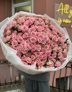 51 ветка кустовых роз Флавия (Flavia)