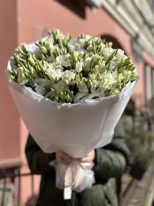 Белая Эустома 15 шт.