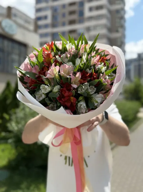 25 шт. Альстромерия микс