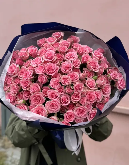 25 веток кустовых роз Флавия (Flavia)