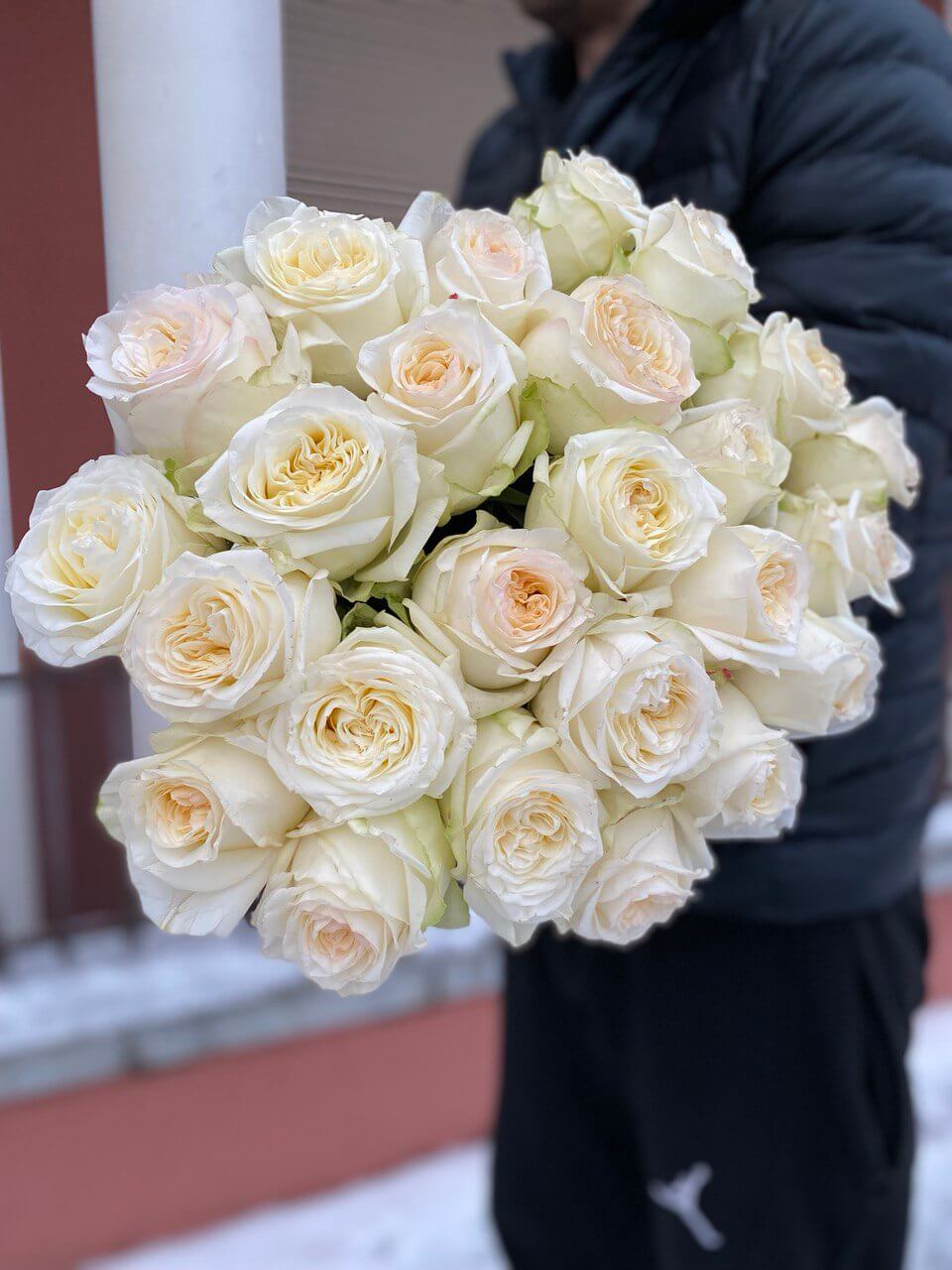 Белая роза Candlelight 25 шт.