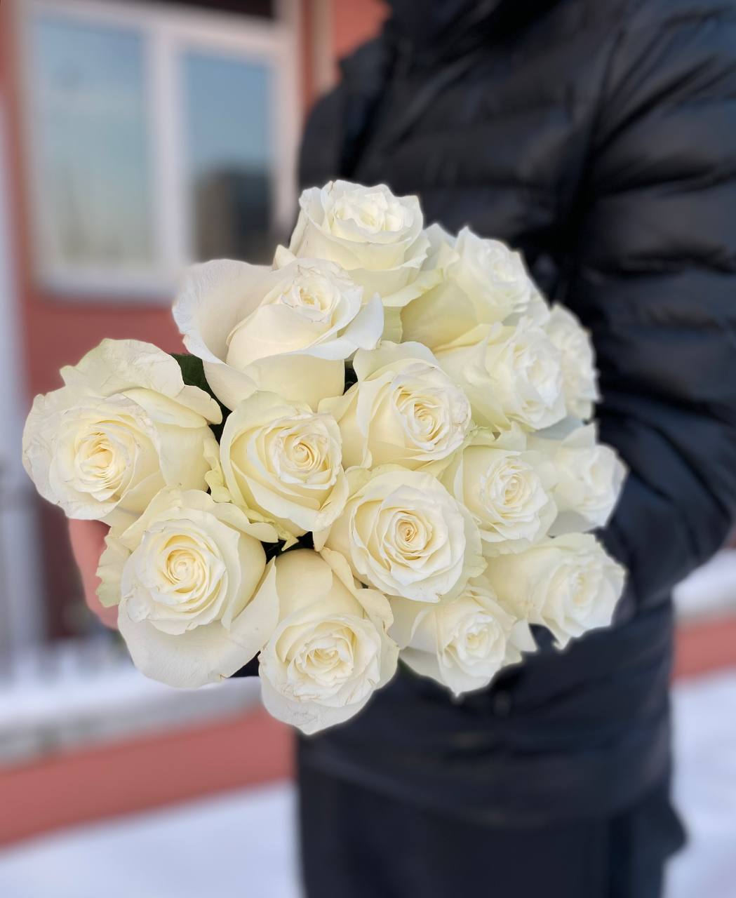 Белая роза Proud 15 шт.