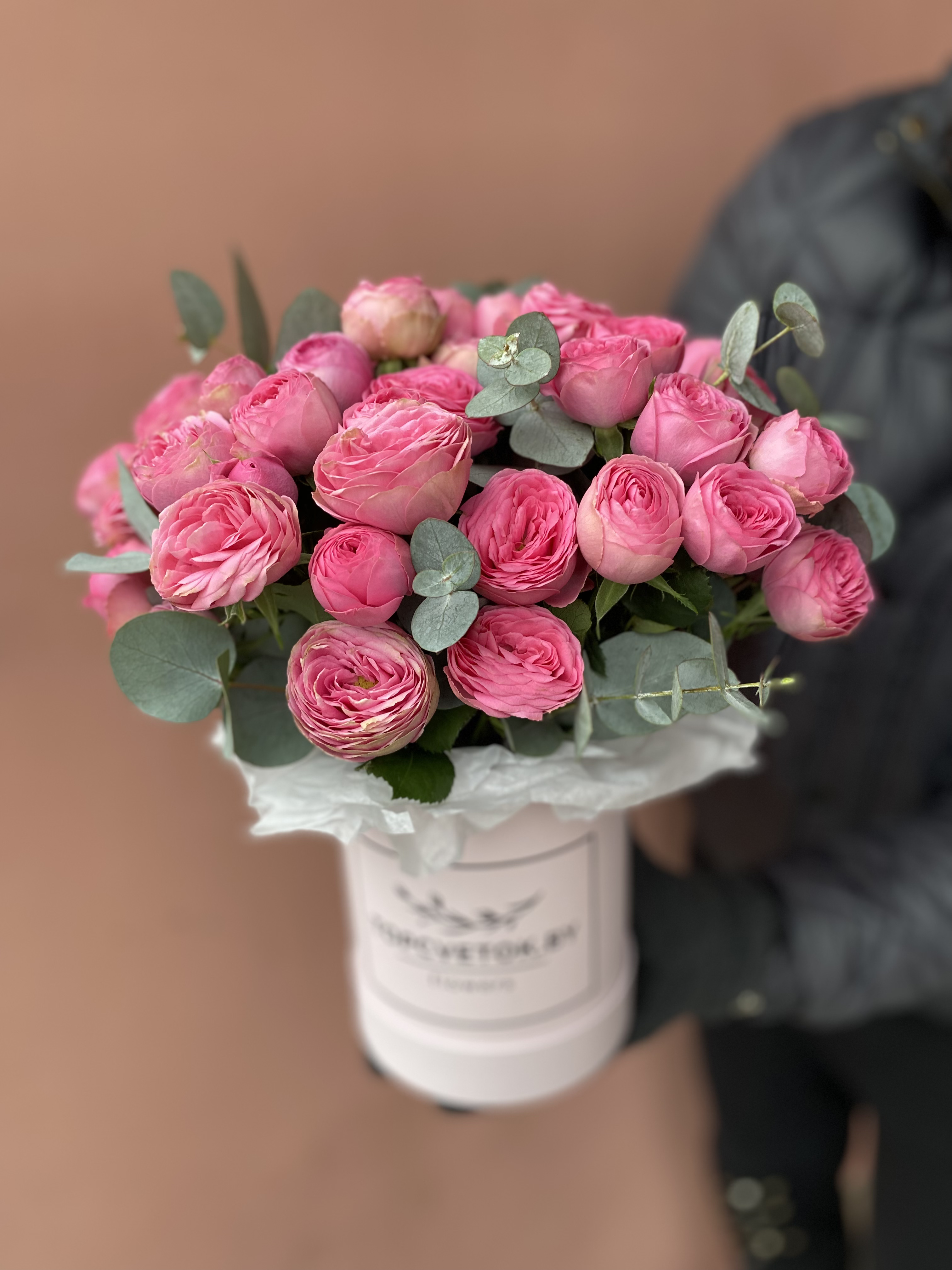 Цветы в коробке 15