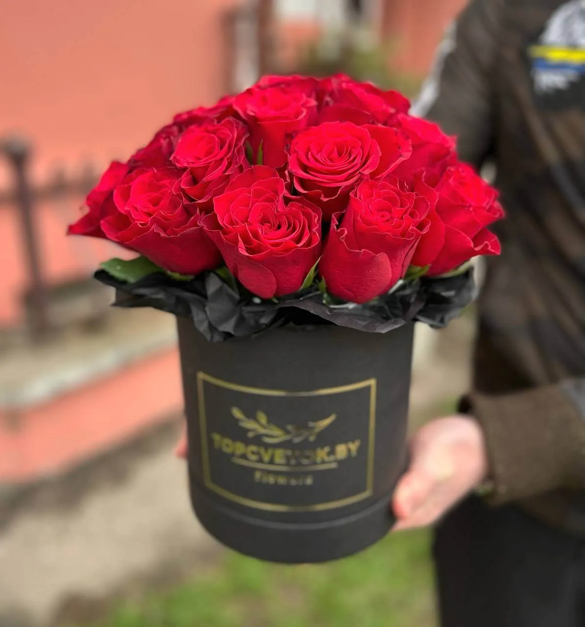 Цветы в коробке 6
