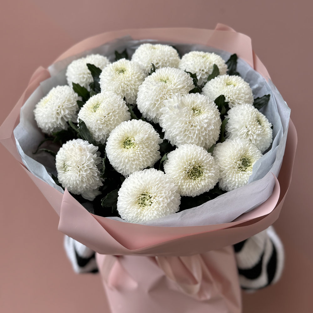 15 веток белой хризантемы Супербоул