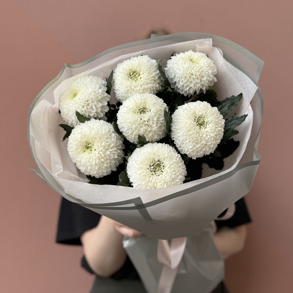 7 веток белой хризантемы Супербоул