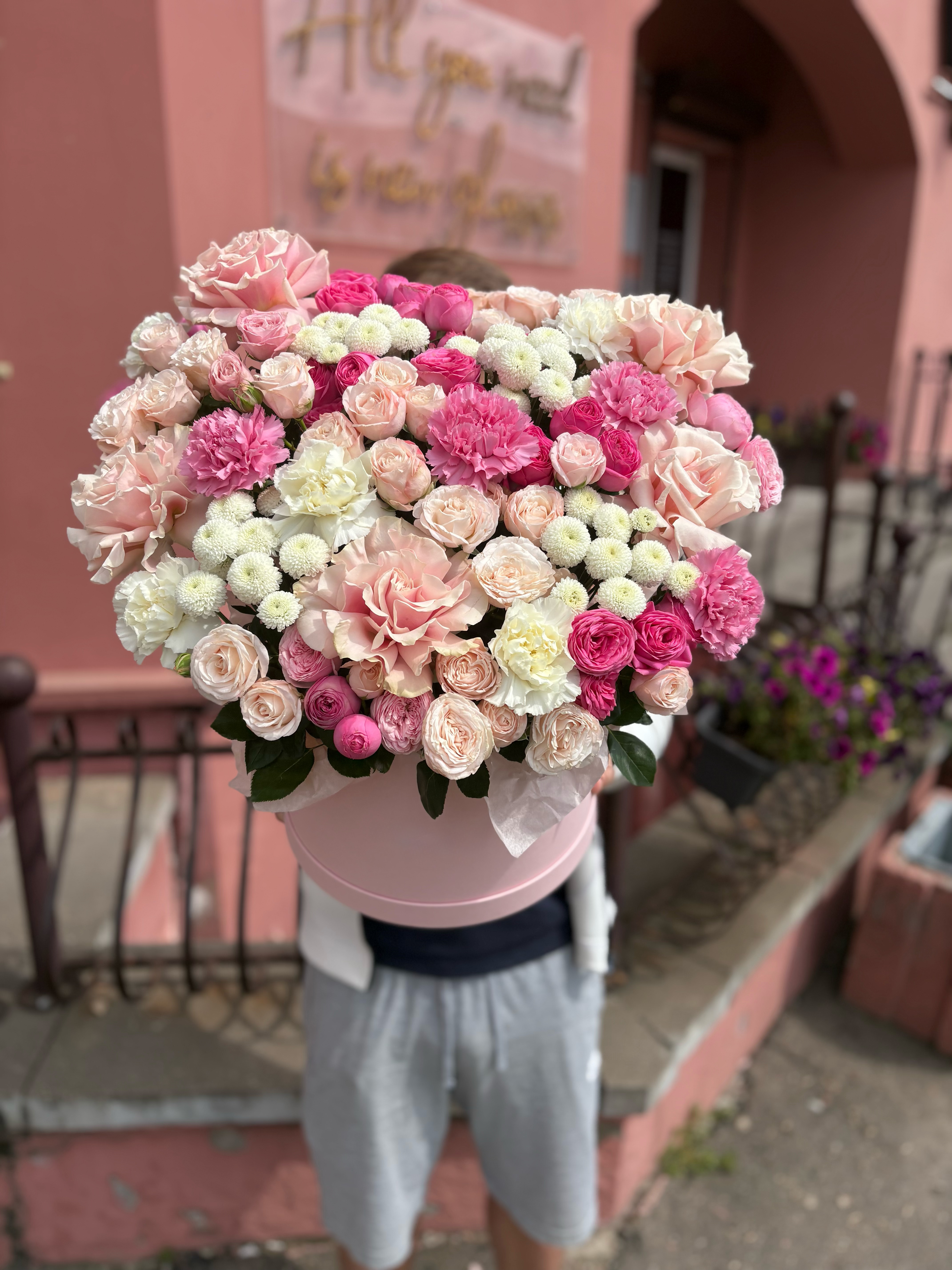 Цветы в коробке 19