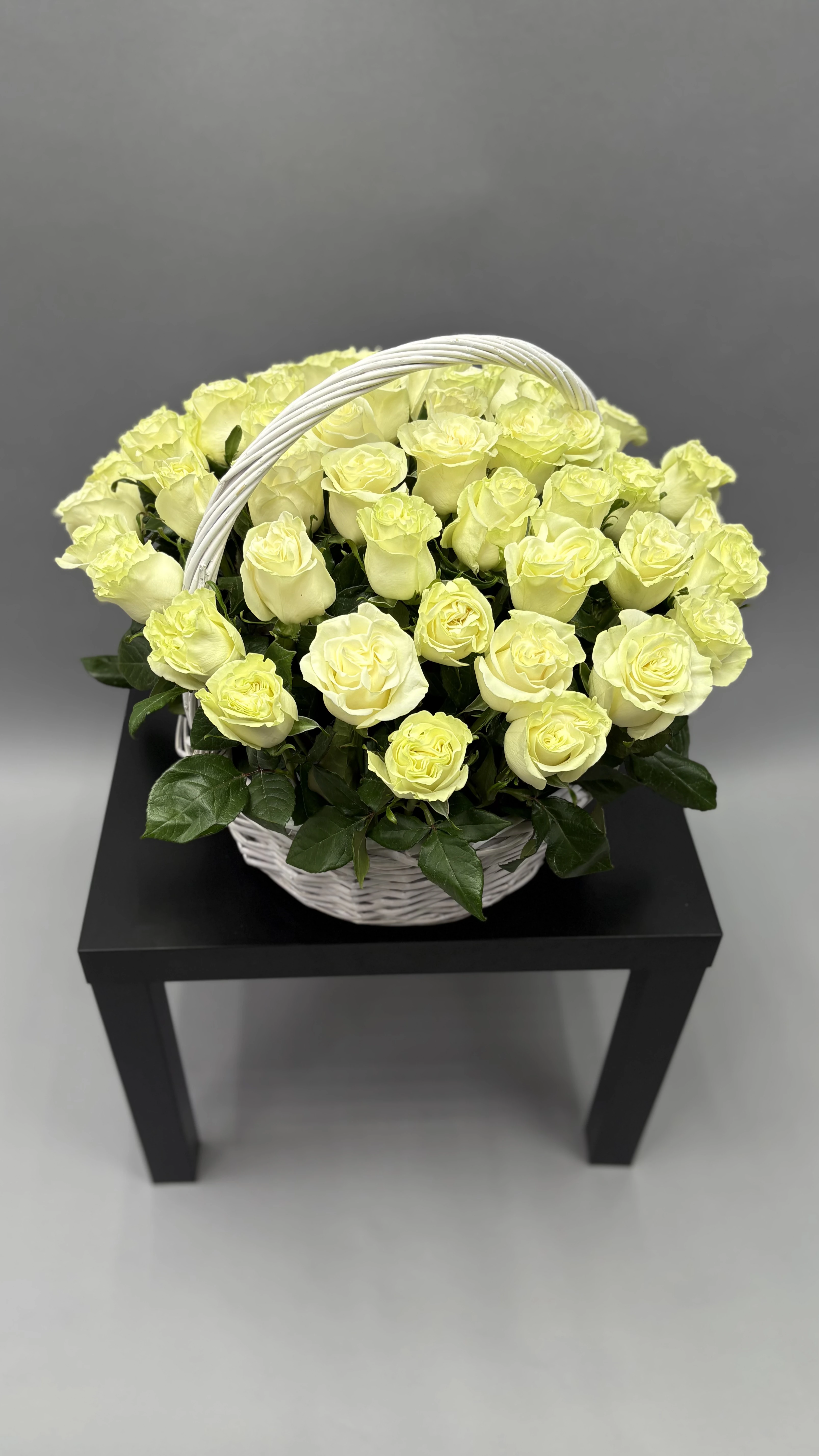 Цветы в корзине №2