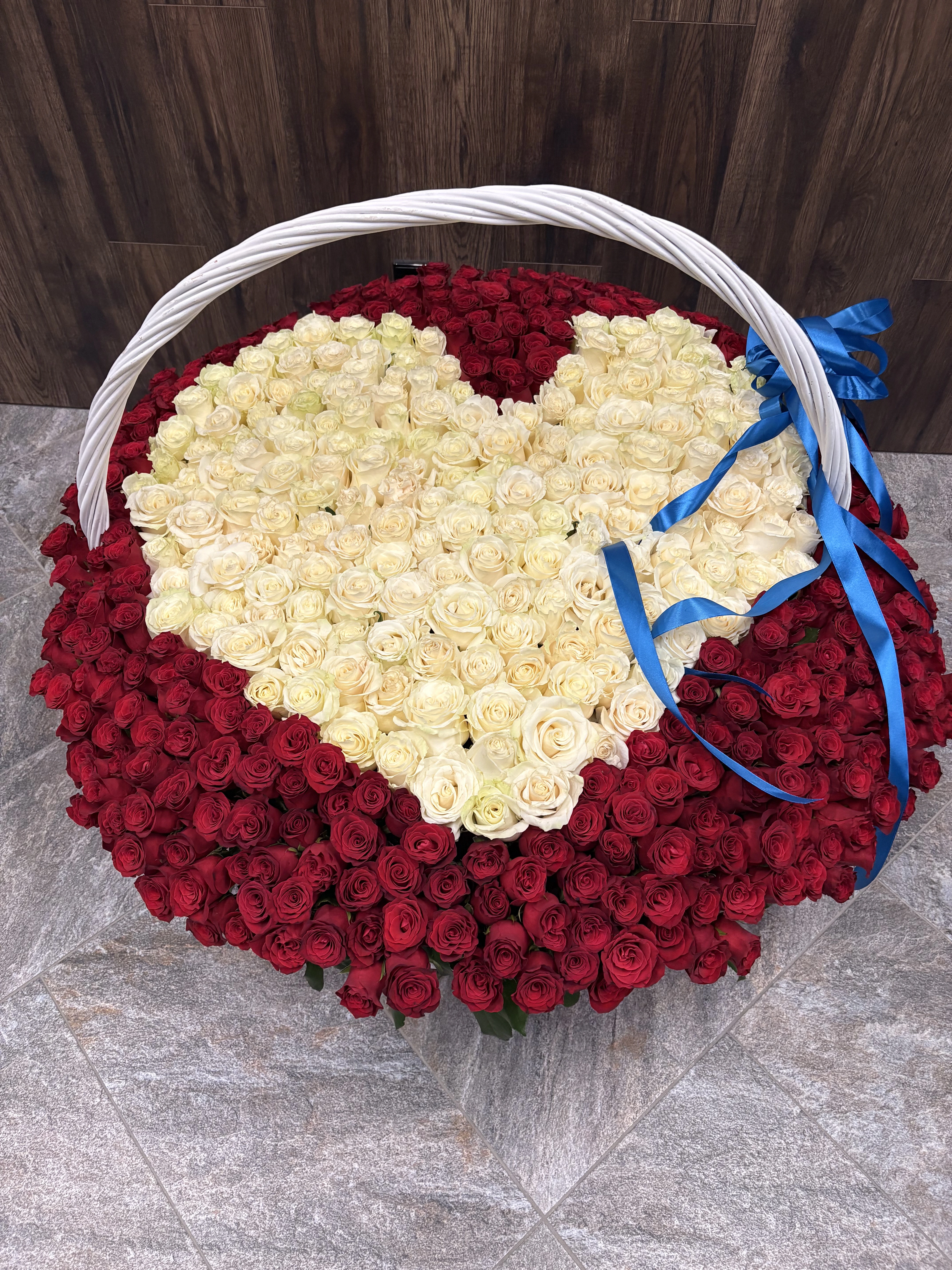 Цветы в корзине №6