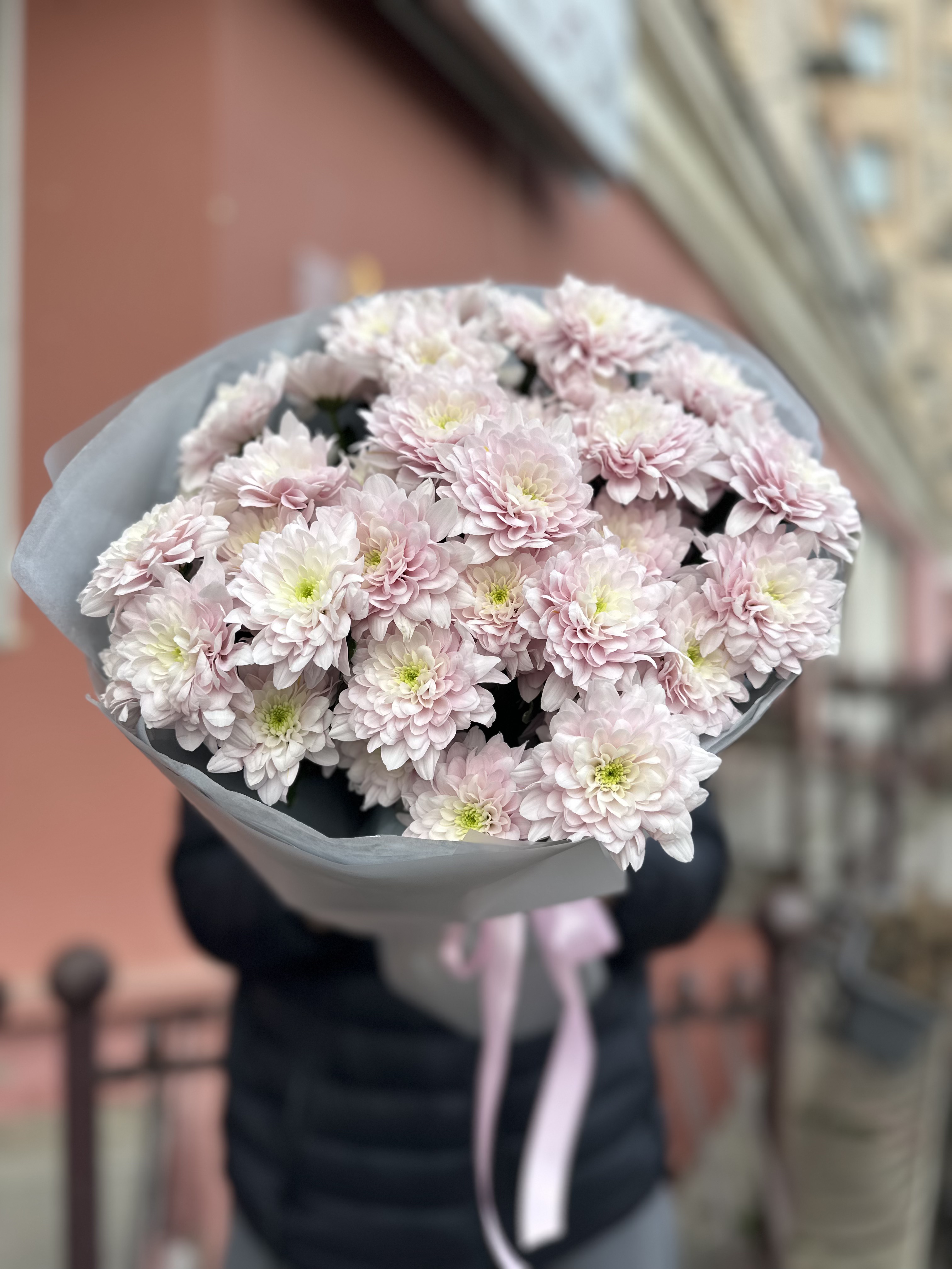 7 веток Хризантем Пастела Бланш